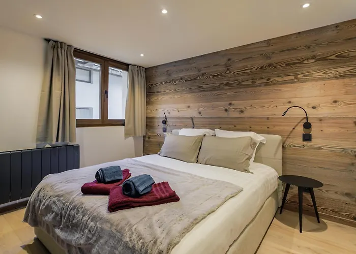 Claudia By Brennus Chamonix